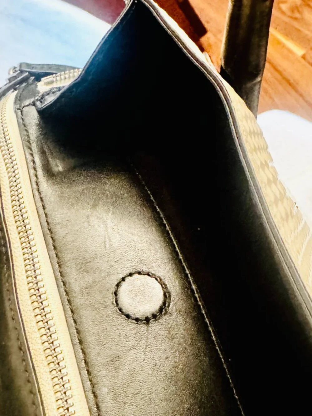 Rebecca Minkoff Perry Satchel Black Eggshell Outer Zipper pockets No strap READ